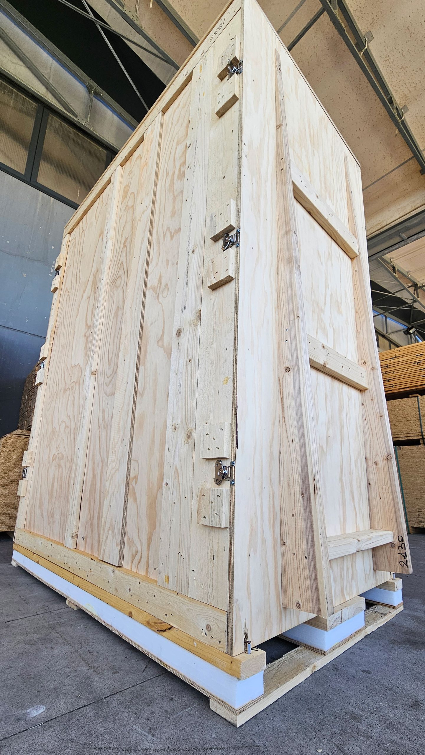 STARLEGNO  - Casse e gabbie