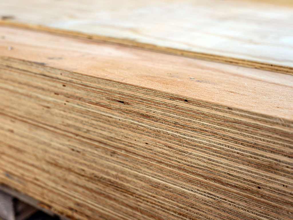 Starlegno - Prodotti - Segati in Legno, OSB e Pannelli Multistrato